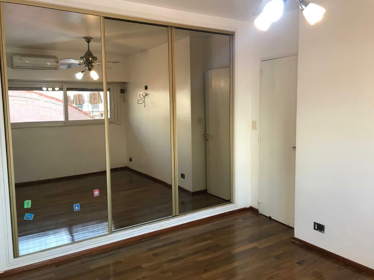 Cabildo Y Juramento Con Parrilla Apartment Buenos Aires Luaran gambar