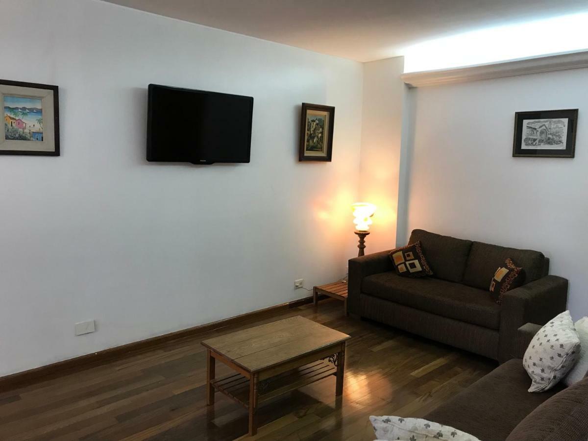Cabildo Y Juramento Con Parrilla Apartment Buenos Aires Luaran gambar